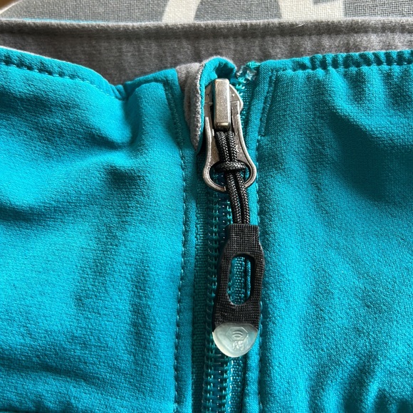 Mountain Hardwear Full Zip Activewear Jacket szL - Picture 11 of 15
